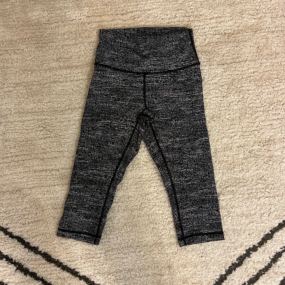Lululemon Capris Leggings